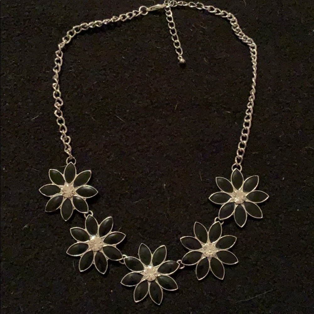 Black flower necklace